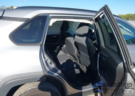 2020 Toyota Rav4 Xle from USA, damaged, VIN 2T3P1RFV0LC106971